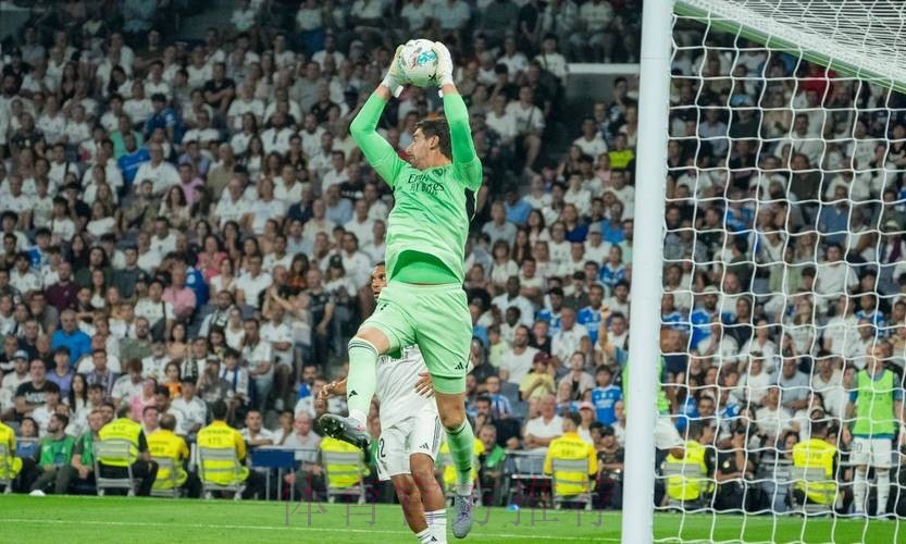 库尔图瓦遭遇重伤后 纳瓦斯曾自荐能回到皇马效力